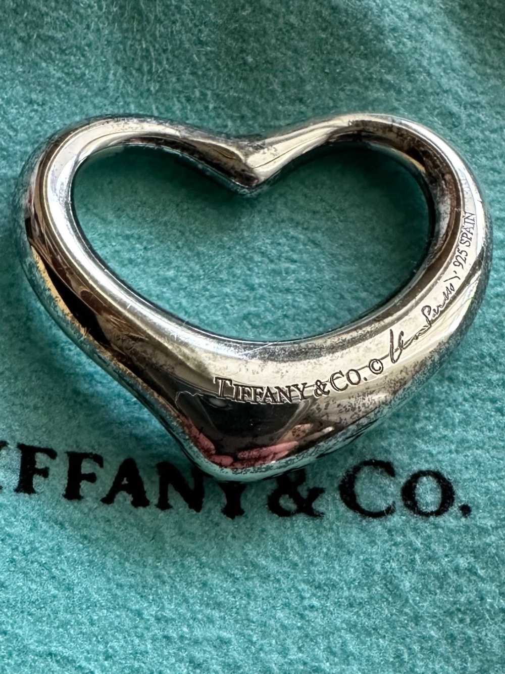 Tiffany & Co Elsa Peretti Open Heart Pendant 27mm - rare size, retired size! - Picture 3 of 9